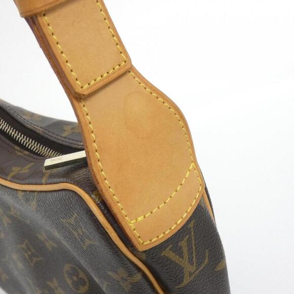 LOUIS VUITTON Brown Monogram Shoulder Bag - Picture 6 of 9